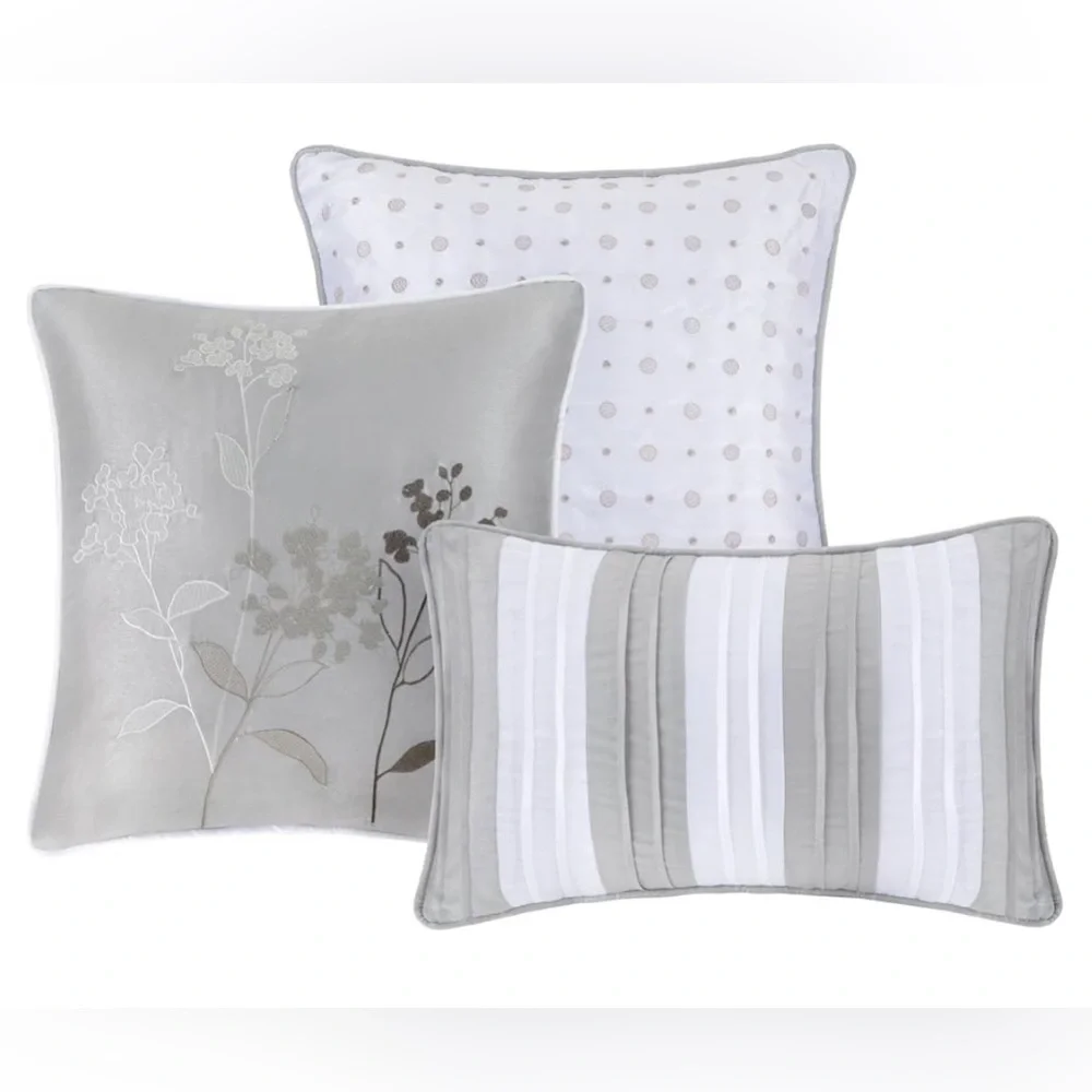 Madison Park Sheridan 7-Piece Comforter Set King White New Unopened